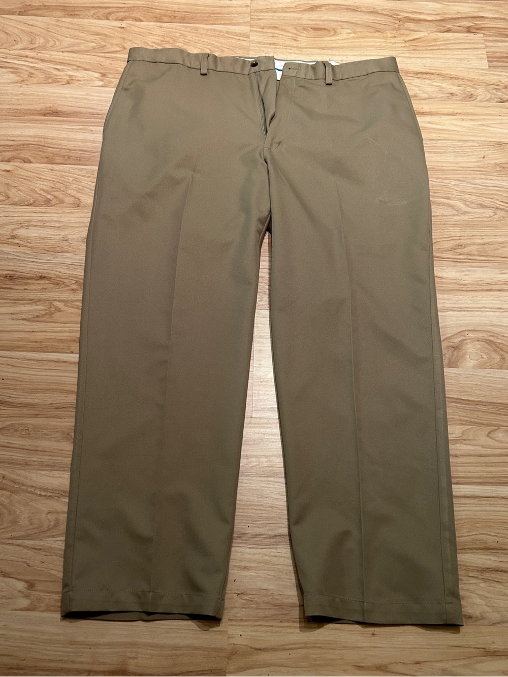 Haggar Tan 40x29 Straight-Leg Chinos